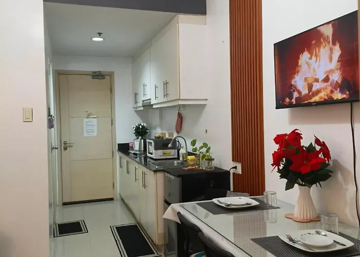 Lanzstaycation Aparthotel *