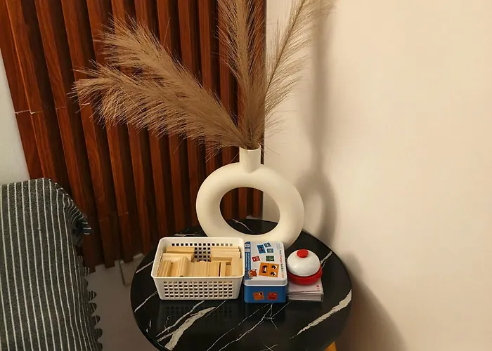 Lanzstaycation